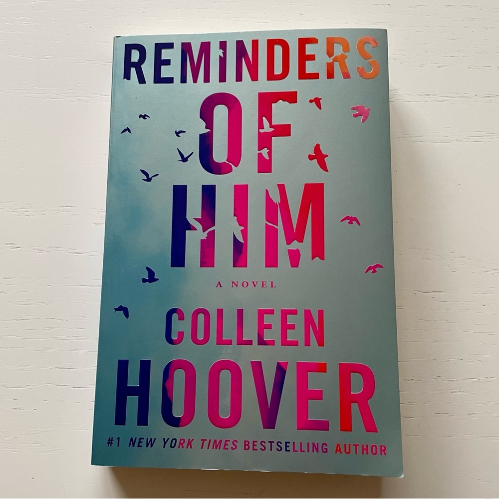 Reminders Of Him by Colleen Hoover - Paperback - Very Good Condition!